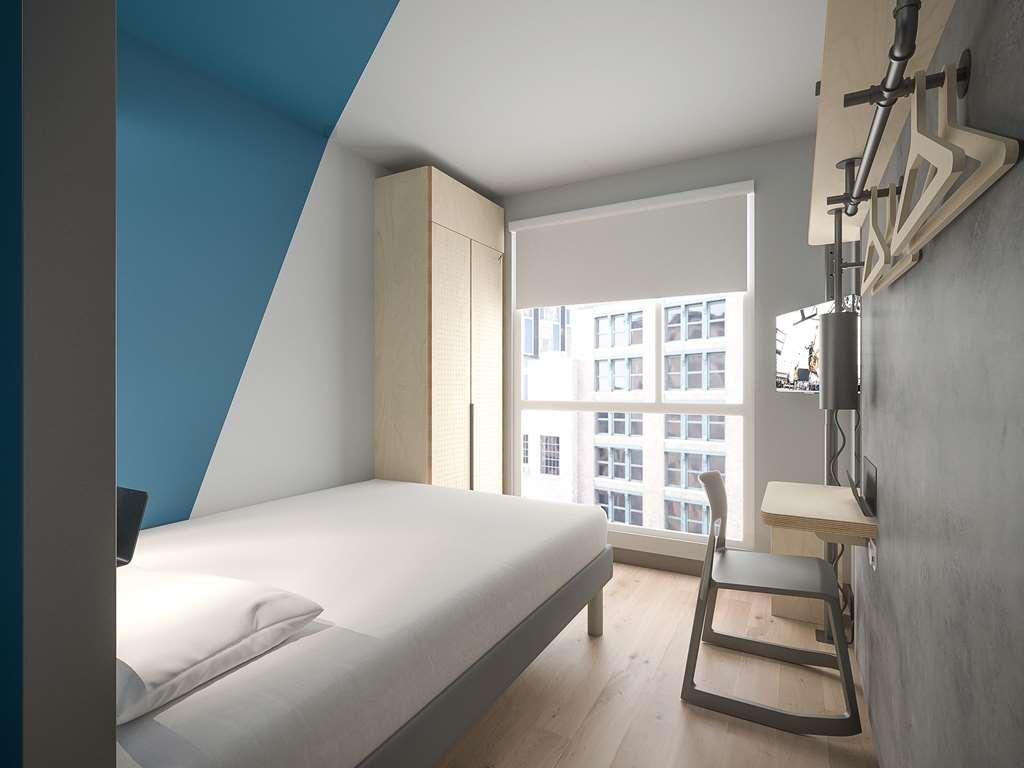 Ibis Budget Manchester Airport T2 Хейл Экстерьер фото